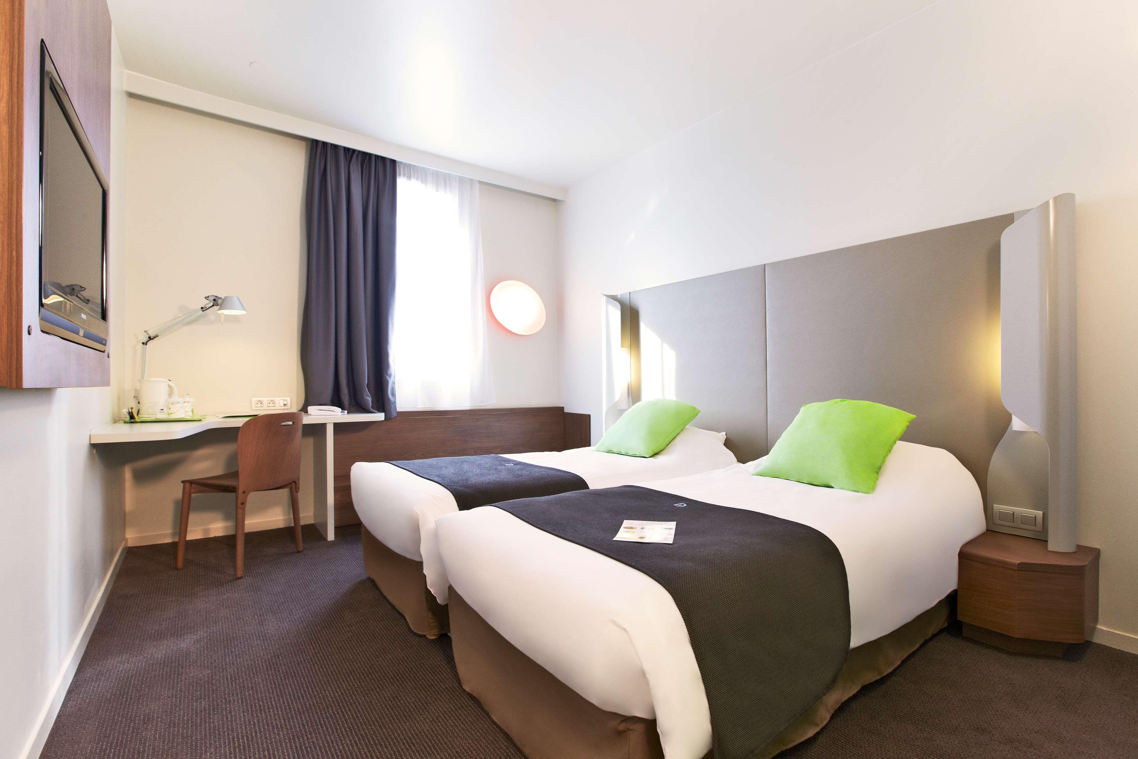 Hotel Campanile Montargis - Amilly Exterior foto